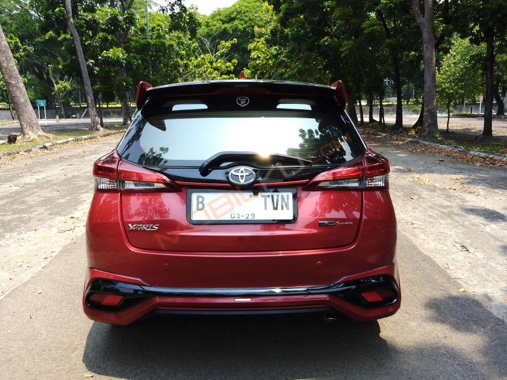 Mobil Toyota Yaris 2019