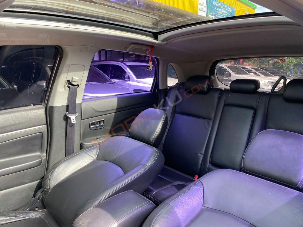 Mobil Mitsubishi Outlander Sport 2012