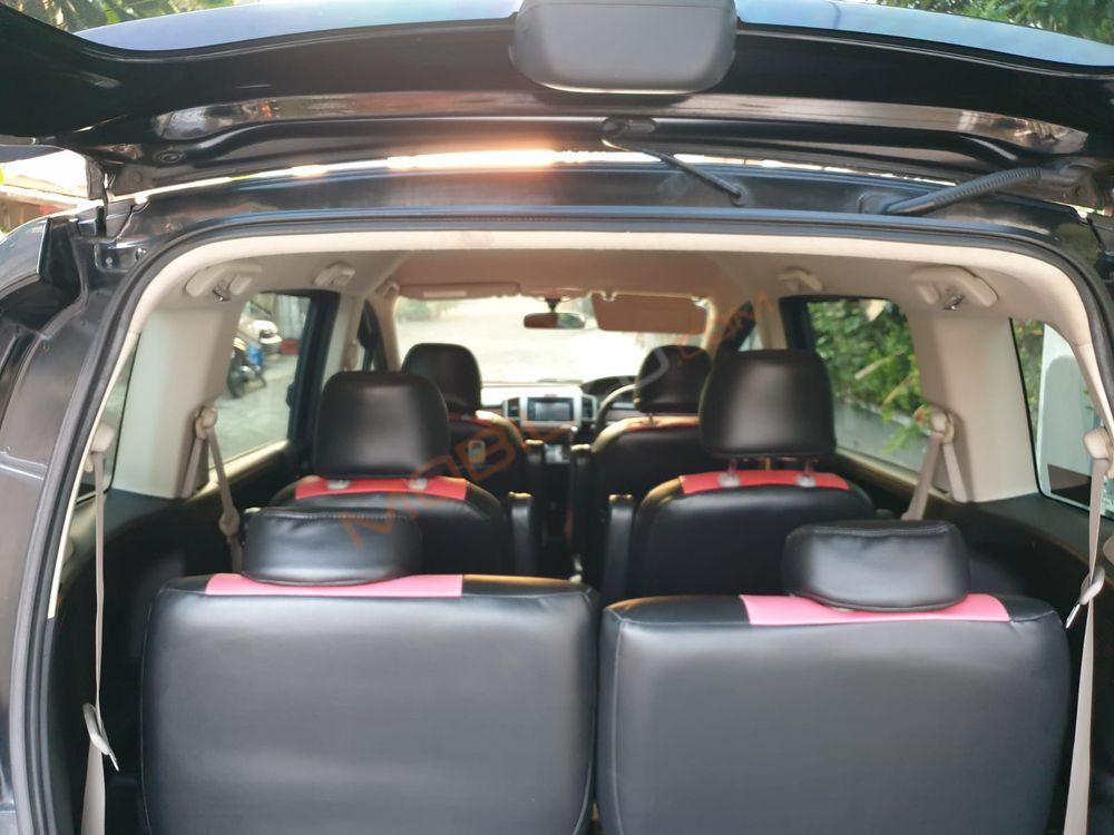 Mobil Honda Freed 2012
