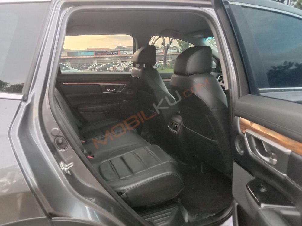 Mobil Honda CR-V 2017