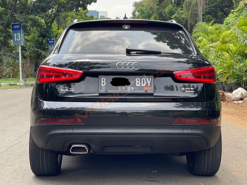 Mobil Audi Q3 2014