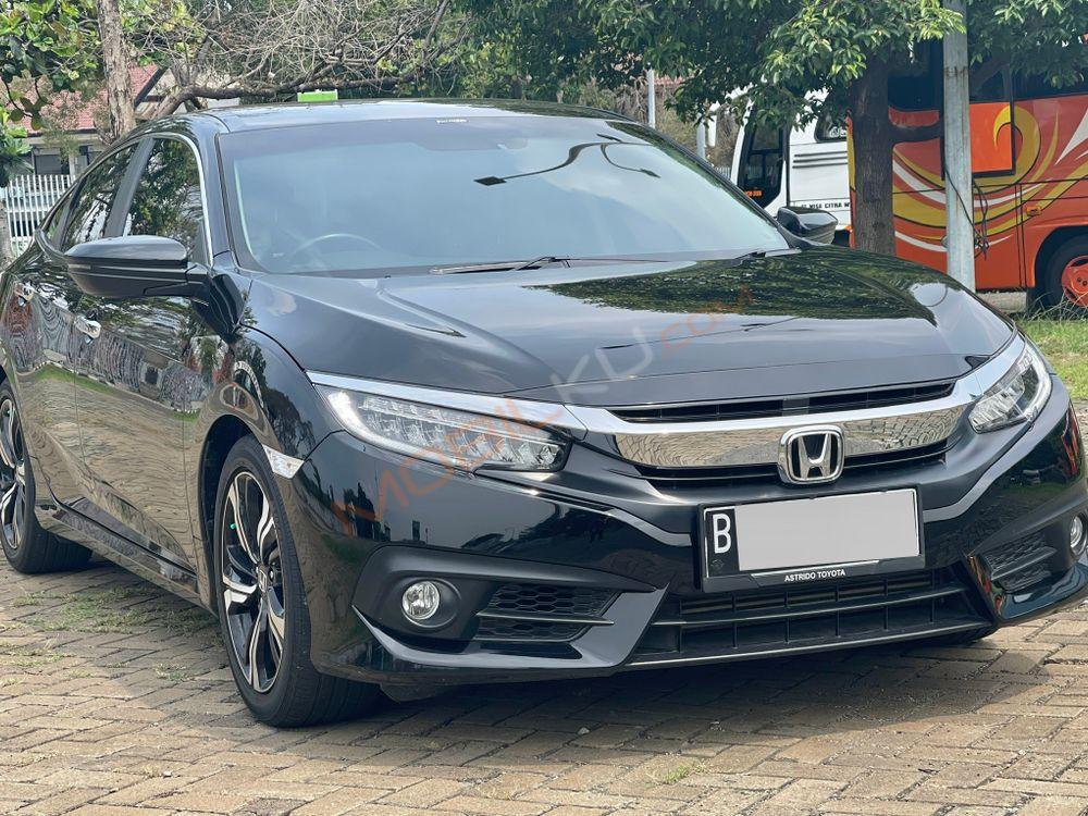 Mobil Honda Civic Sedan 2017