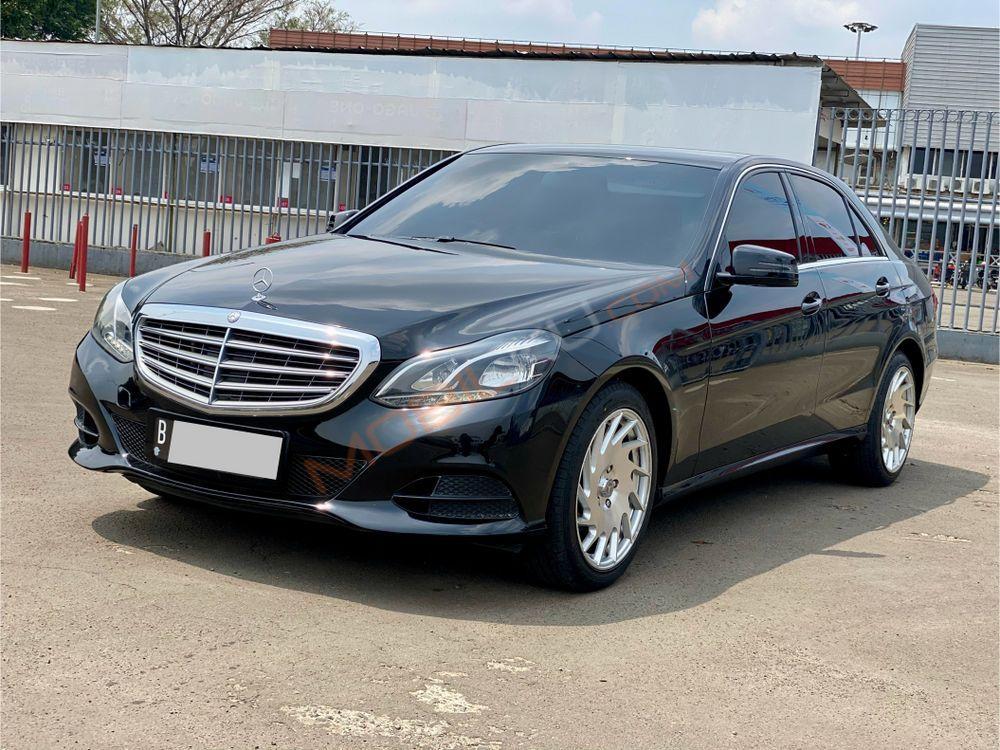 Mobil Mercedes-Benz E-Class 2016