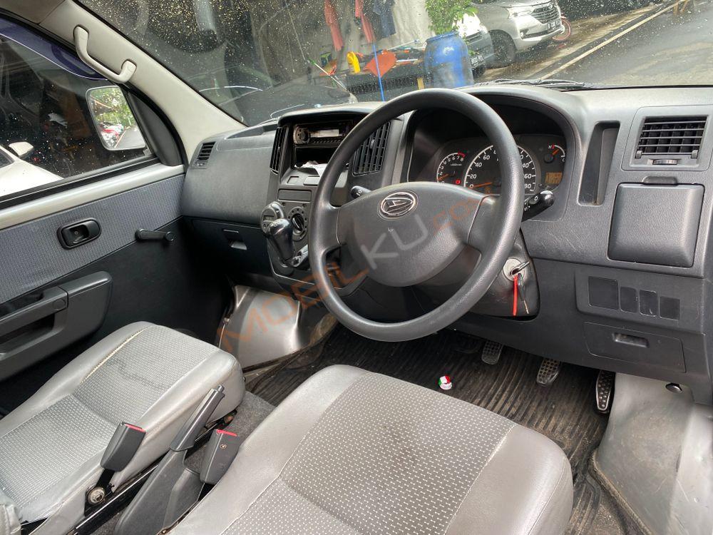 Mobil Daihatsu Gran Max 2015