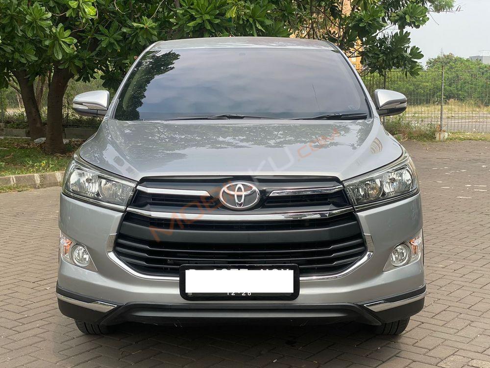 Mobil Toyota Kijang Innova 2016