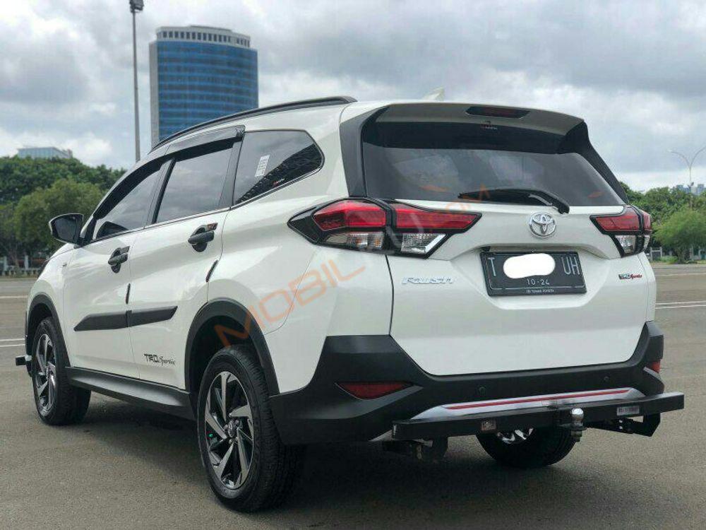 Mobil Toyota Rush 2019