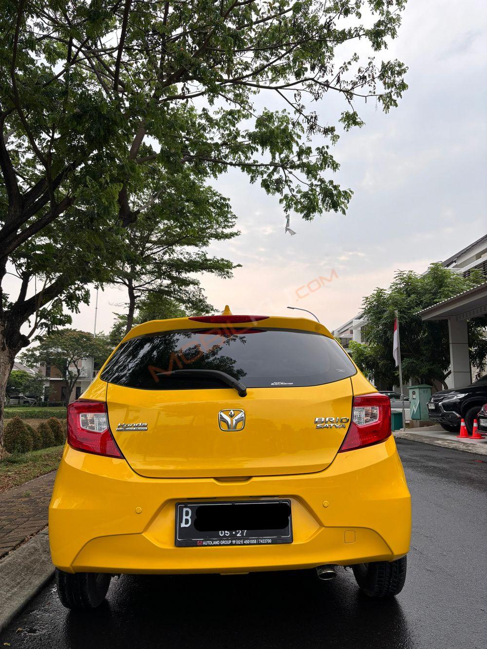 Mobil Honda Brio 2022