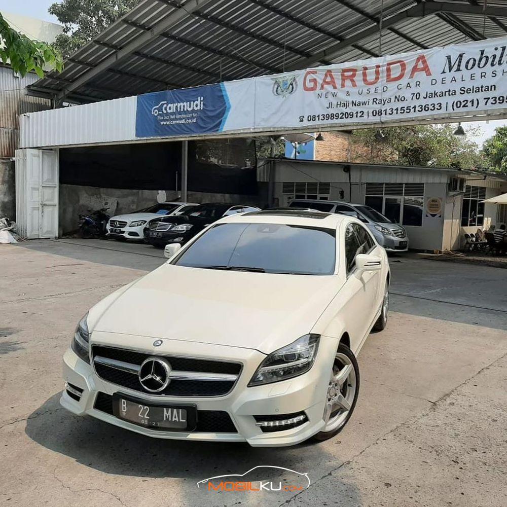 Mobil Mercedes-Benz CLS 2013