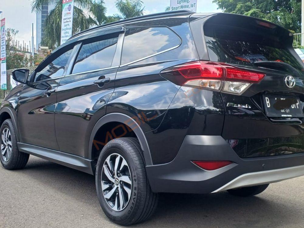 Mobil Toyota Rush 2022