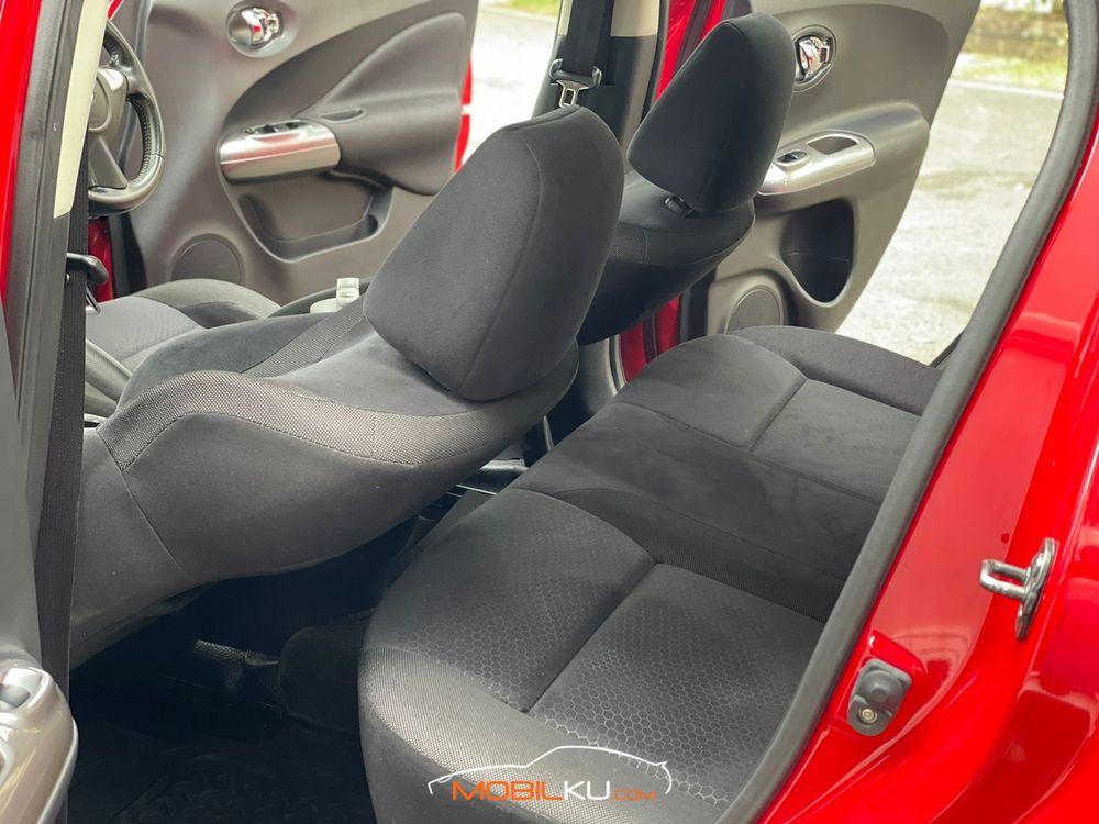 Mobil Nissan Juke 2015