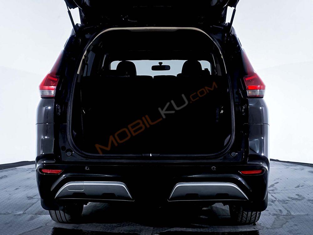 Mobil Nissan Livina 2019