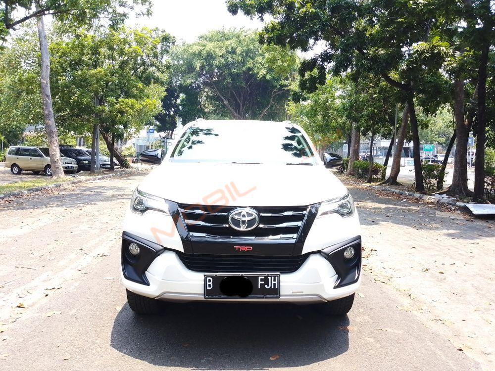 Mobil Toyota Fortuner 2019