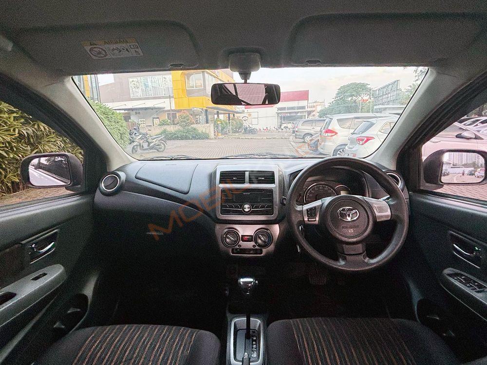 Mobil Toyota Agya 2019