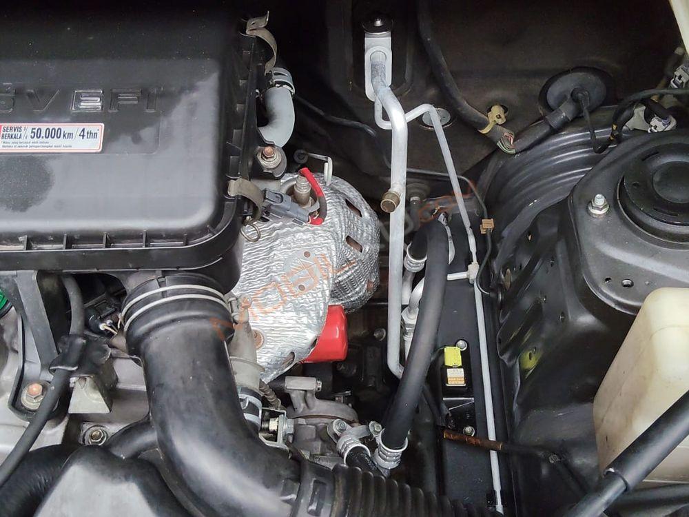 Mobil Toyota Avanza 2014