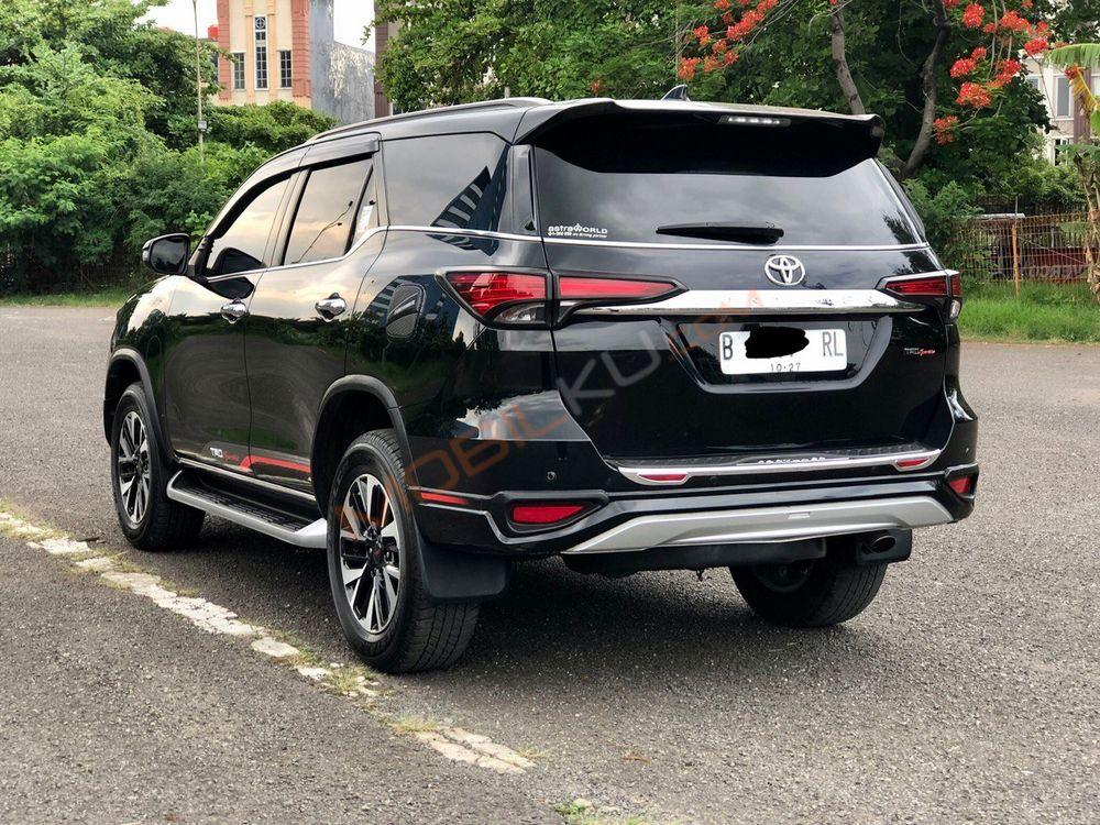 Mobil Toyota Fortuner 2017