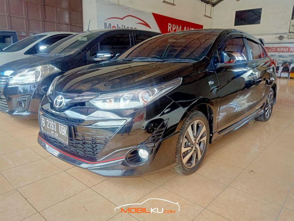 Mobil Toyota Yaris 2018