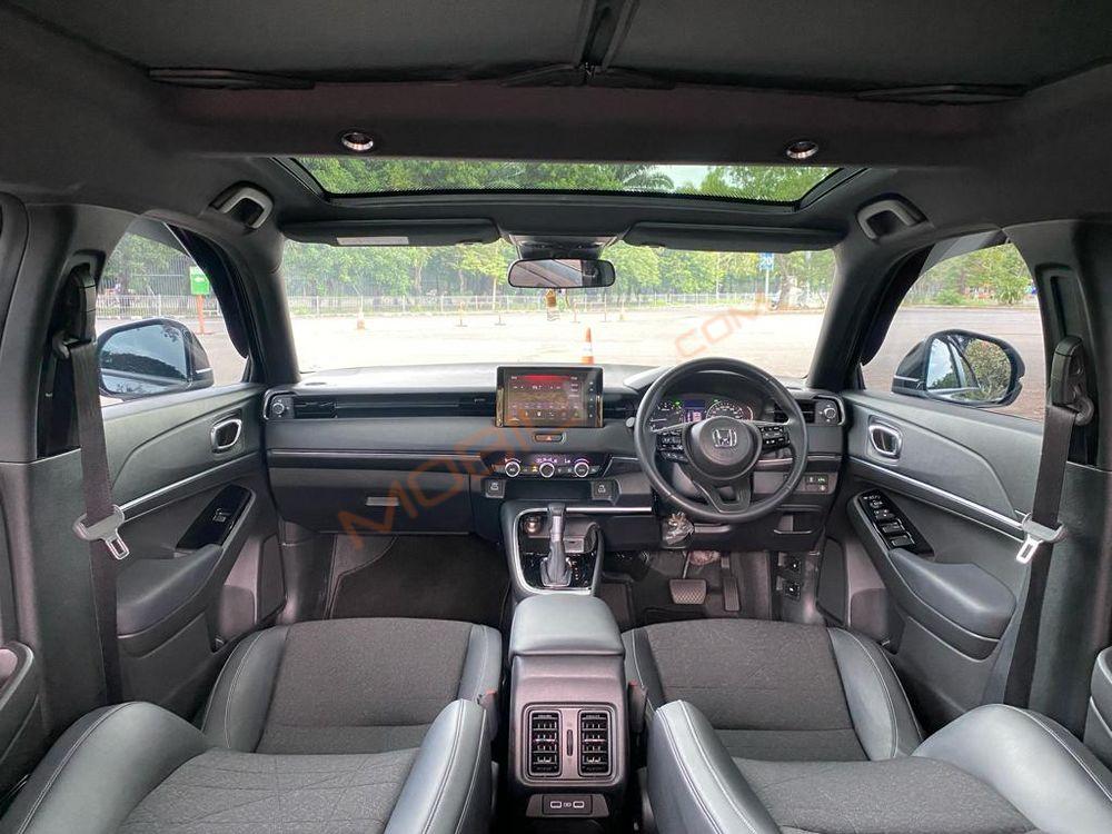 Mobil Honda HR-V 2023