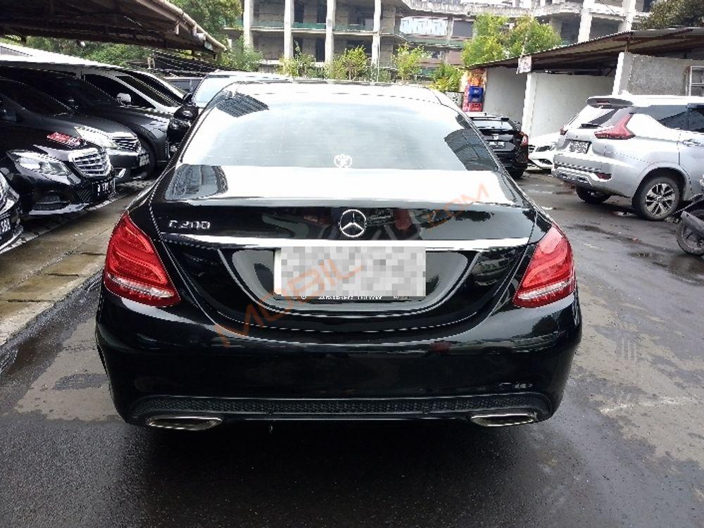 Mobil Mercedes-Benz C-Class 2018