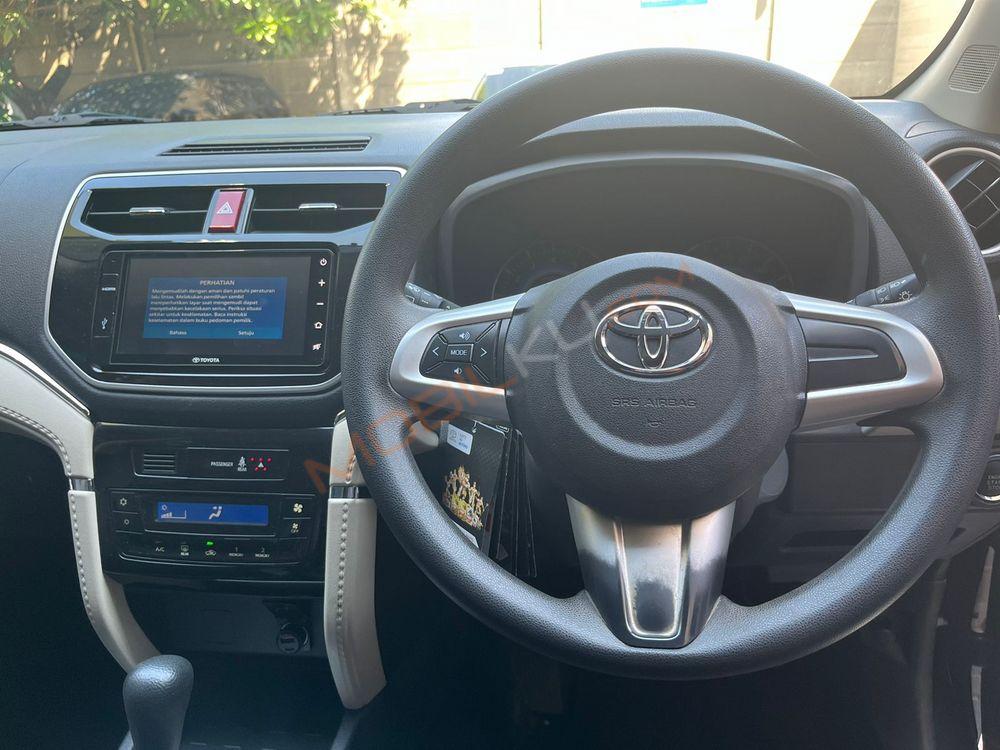 Mobil Toyota Rush 2019