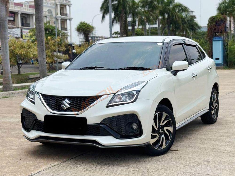 Mobil Suzuki Baleno 2020