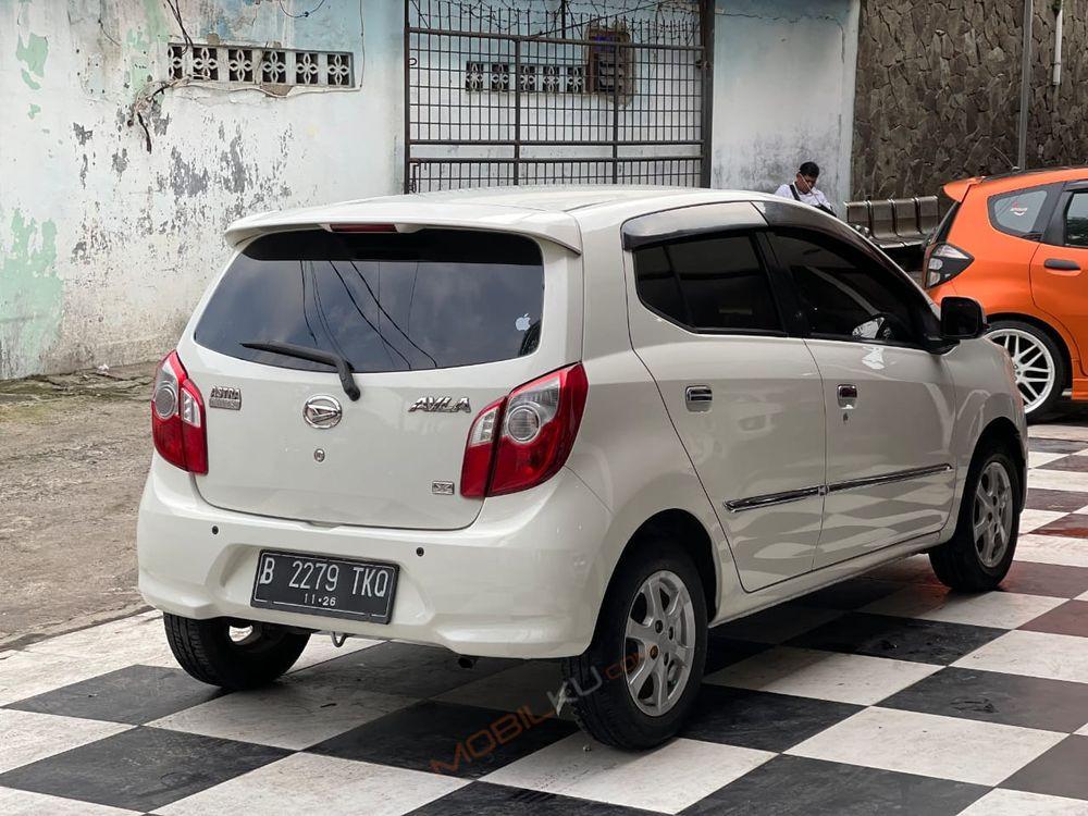 Mobil Daihatsu Ayla 2016