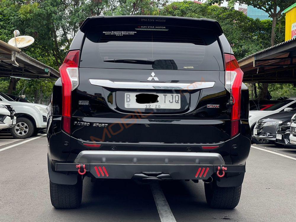 Mobil Mitsubishi Pajero Sport 2011