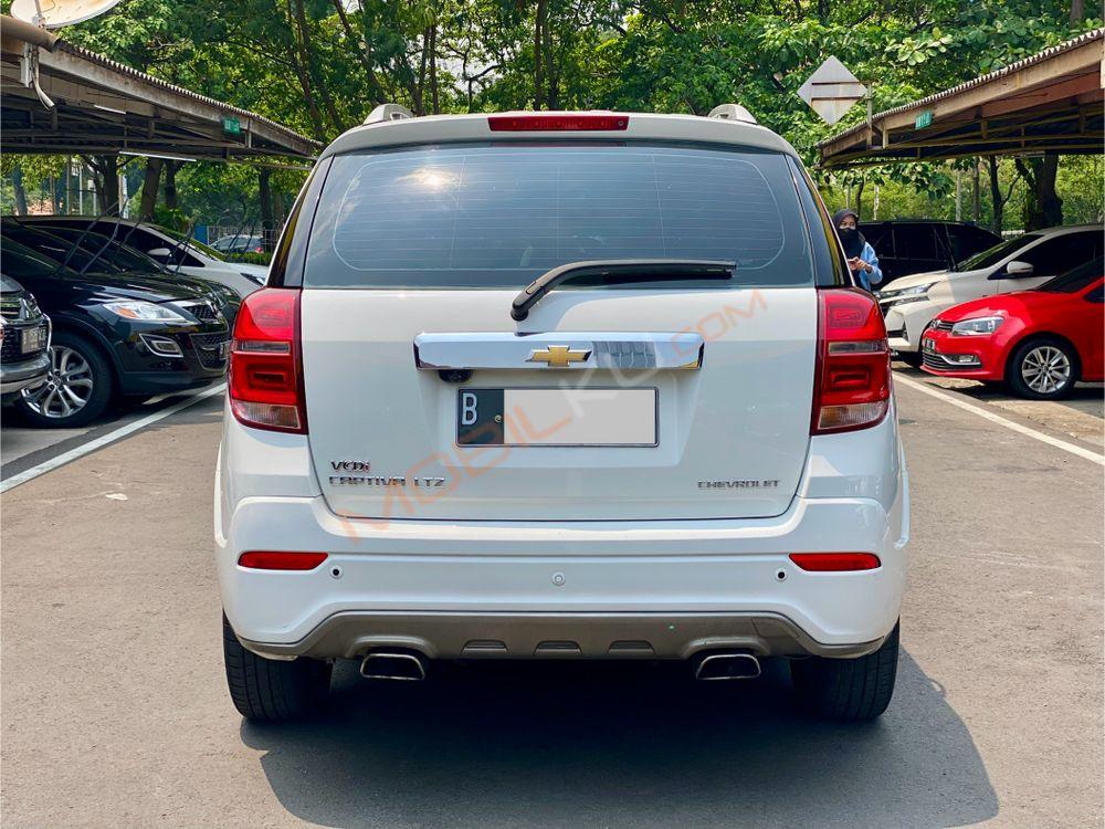 Mobil Chevrolet Captiva 2017