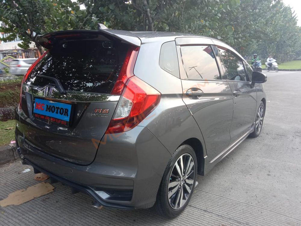 Mobil Honda Jazz 2018