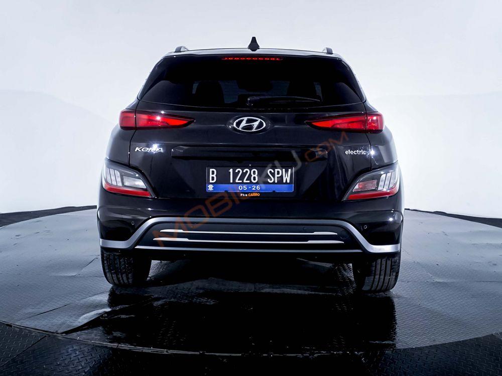 Mobil Hyundai Kona Electric 2021