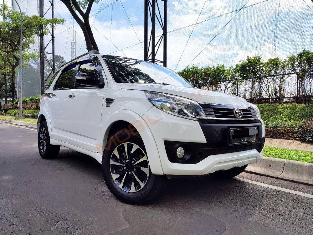 Mobil Daihatsu Terios 2016