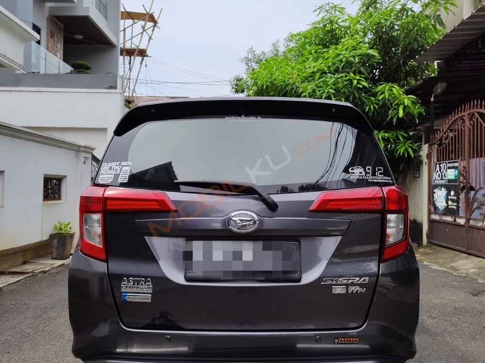 Mobil Daihatsu Sigra 2018
