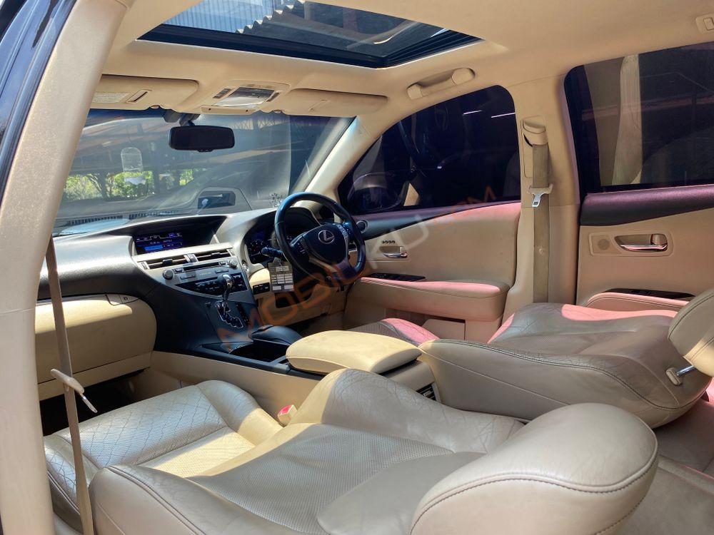 Mobil Lexus RX 2013