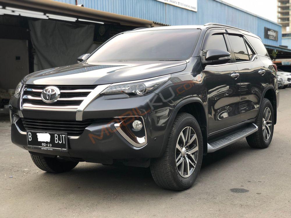 Mobil Toyota Fortuner 2017