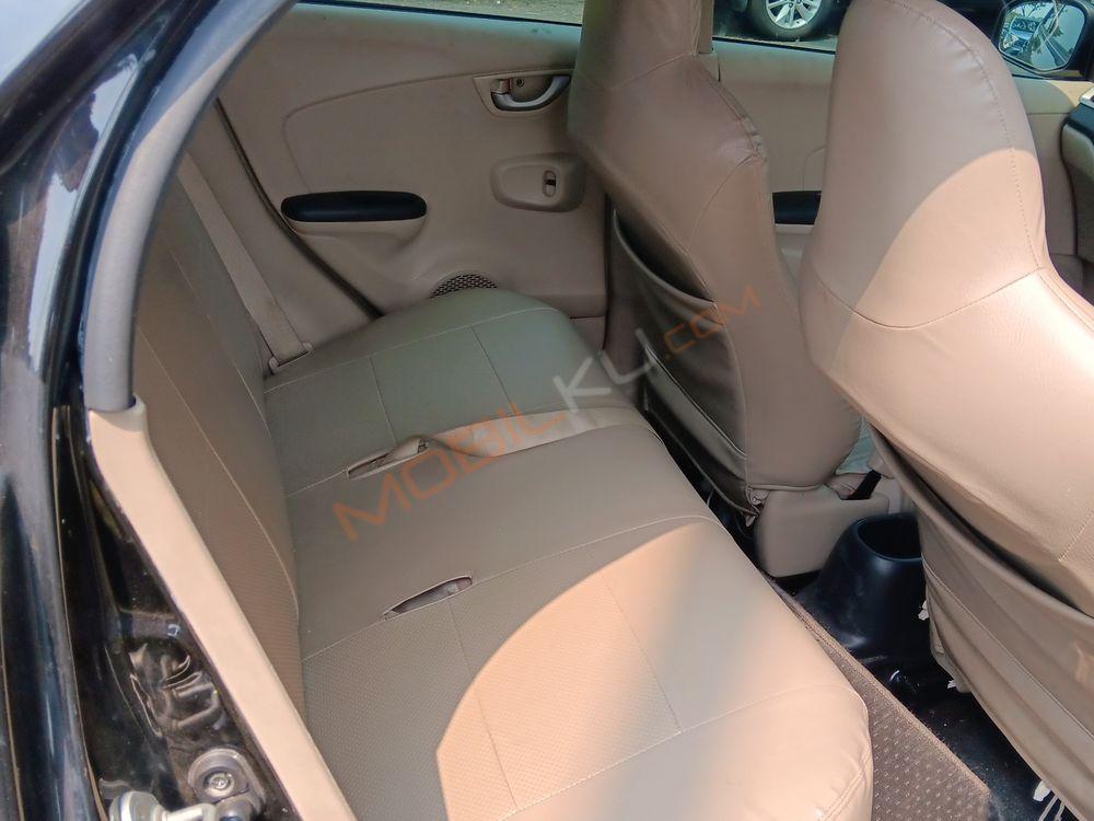 Mobil Honda Brio 2018