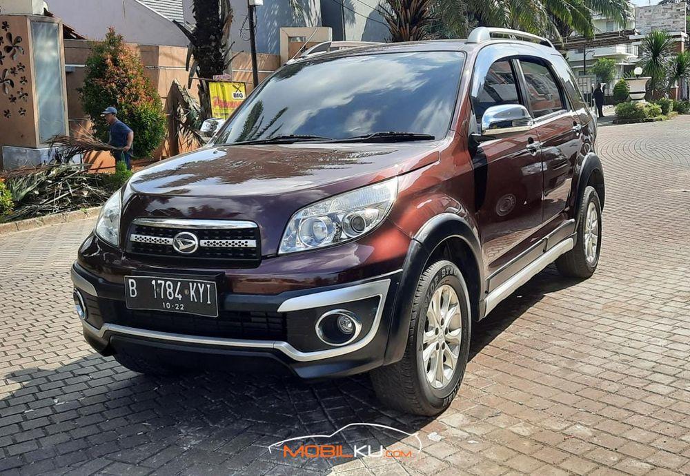 Mobil Daihatsu Terios 2014