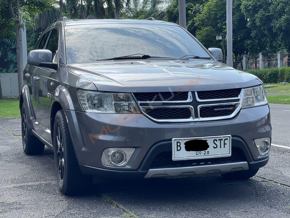 Mobil Dodge Journey 2013