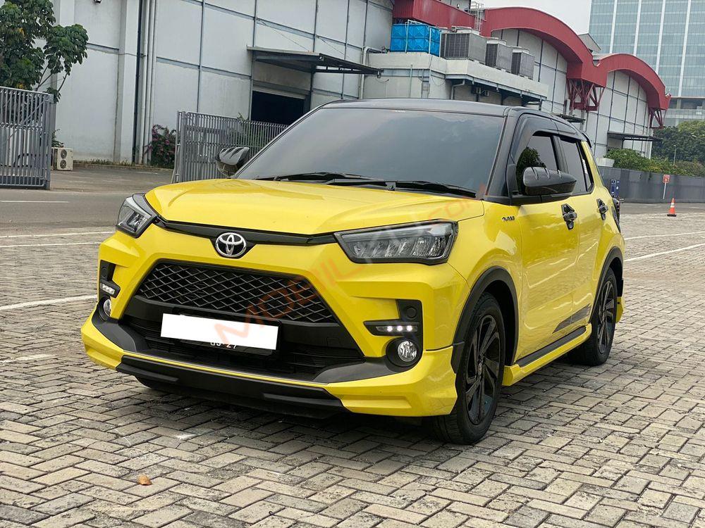 Mobil Toyota Raize 2022