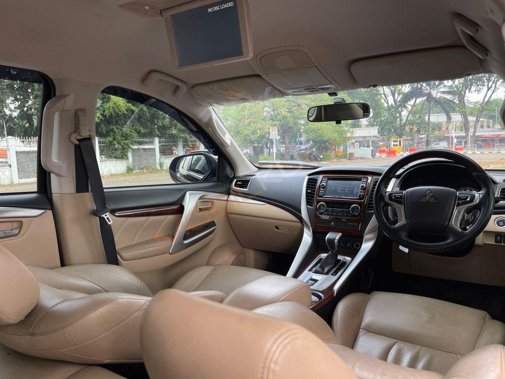 Mobil Mitsubishi Pajero Sport 2017