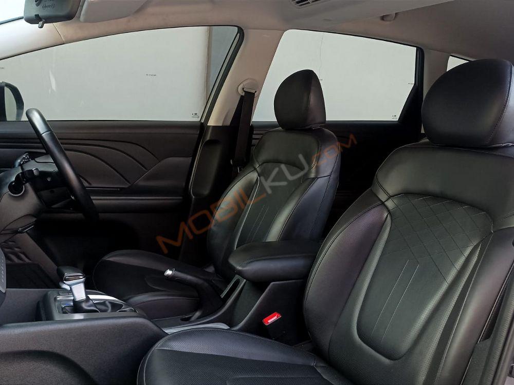 Mobil Hyundai Stargazer 2022