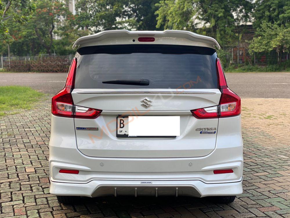 Mobil Suzuki Ertiga 2022