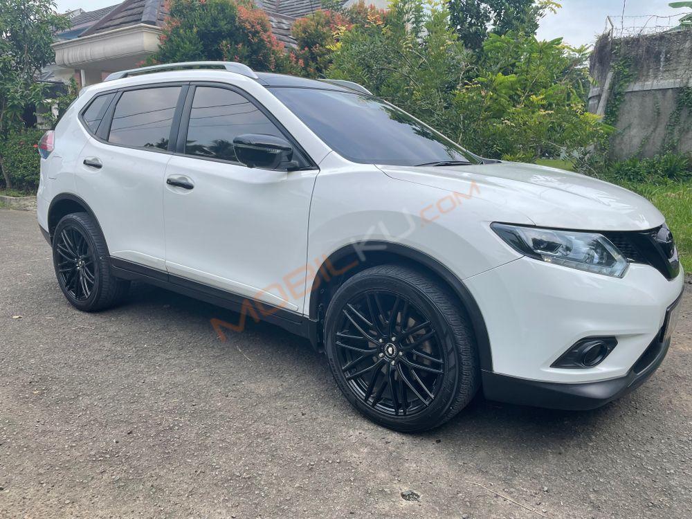 Mobil Nissan X-Trail 2016