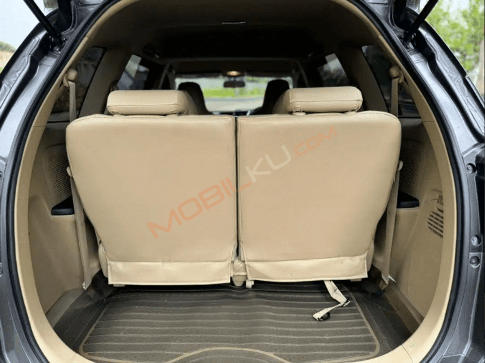 Mobil Honda Mobilio 2016