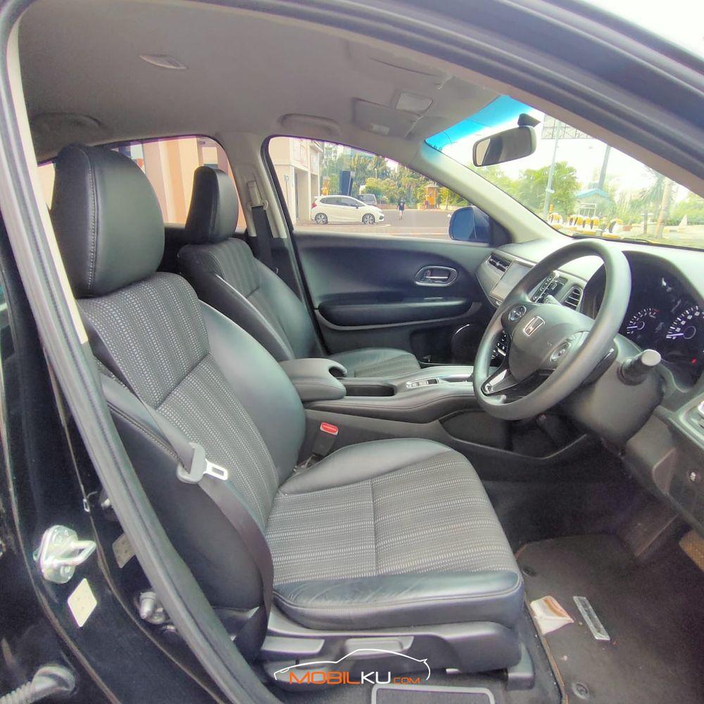 Mobil Honda HR-V 2016