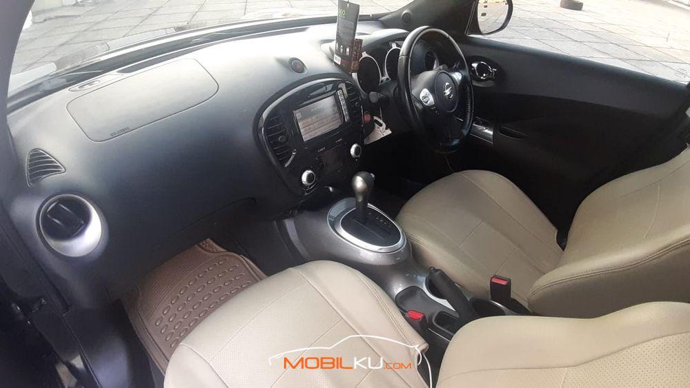 Mobil Nissan Juke 2014