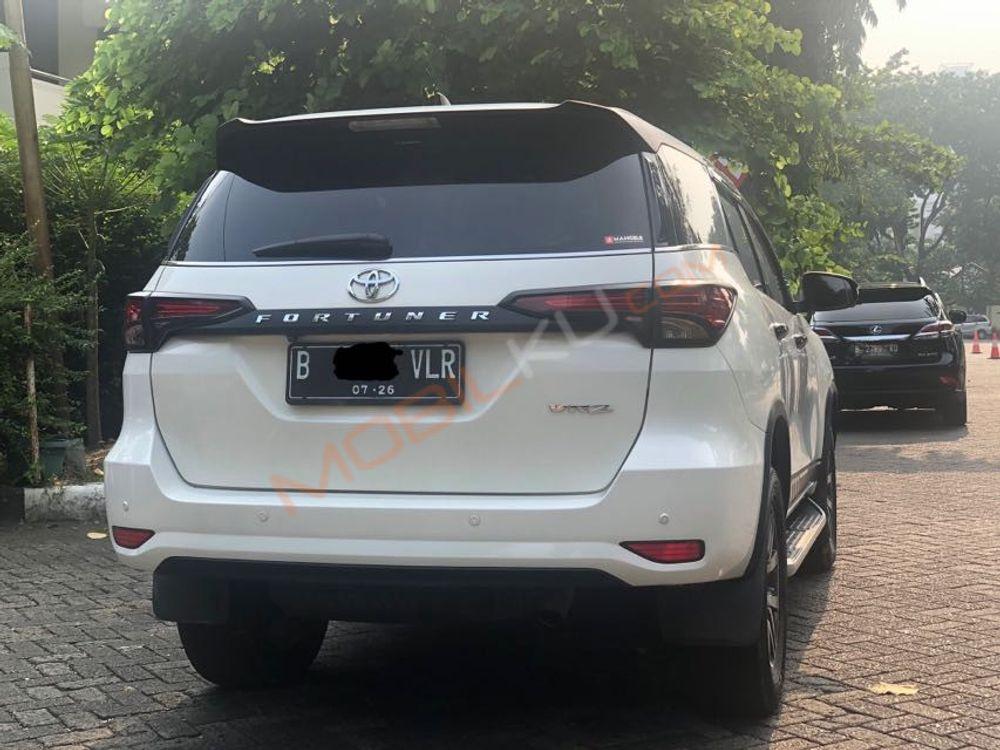 Mobil Toyota Fortuner 2016