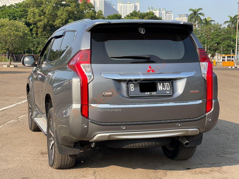 Mobil Mitsubishi Pajero Sport 2018