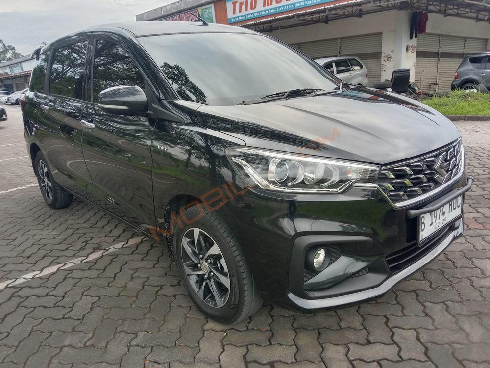 Mobil Suzuki Ertiga 2023