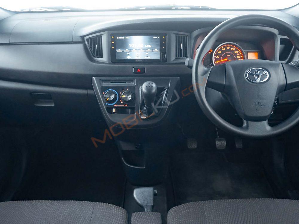 Mobil Toyota Calya 2024