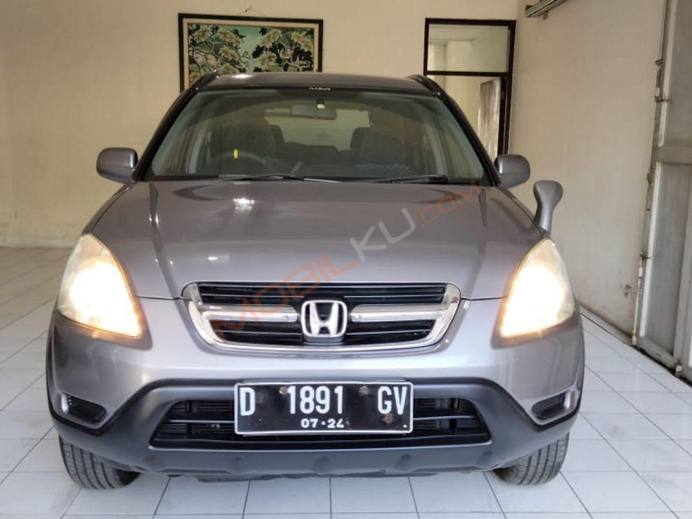 Mobil Honda CR-V 2004