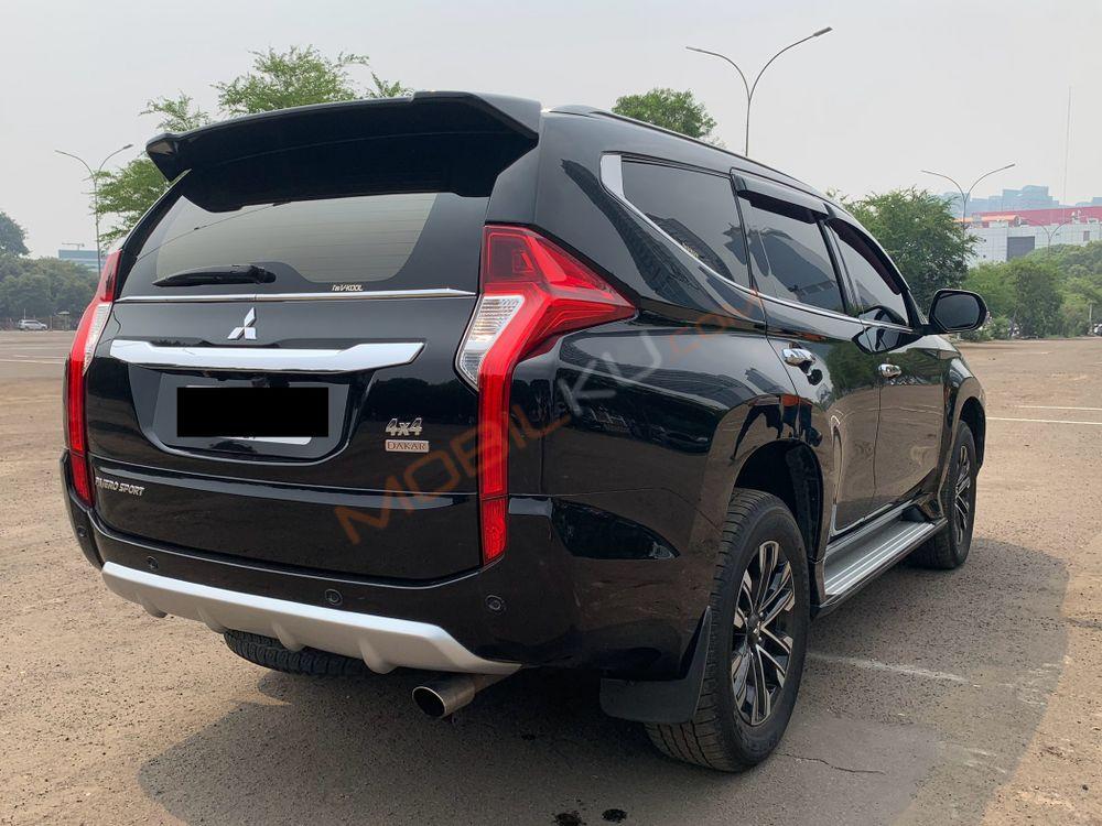 Mobil Mitsubishi Pajero Sport 2017